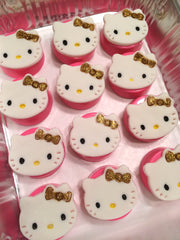 Hello Kitty 2pc Cutter Set