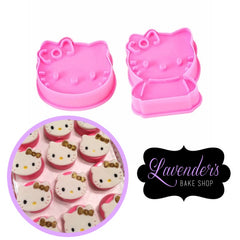 Hello Kitty 2pc Cutter Set